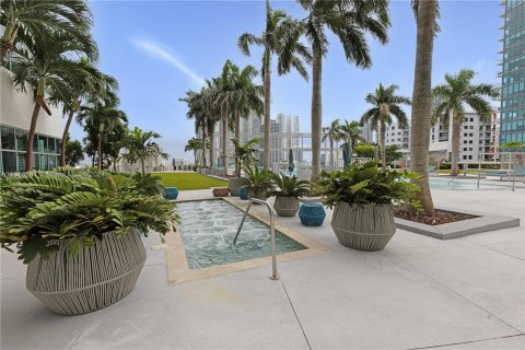 Condominio en venta en Miami, Florida, 60.85 m2 № 1423972 - foto 28