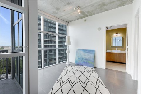 Condominio en venta en Miami, Florida, 60.85 m2 № 1423972 - foto 10