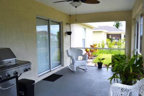 Casa en venta en Lehigh Acres, Florida, 3 dormitorios, 148.18 m2 № 1226982 - foto 5