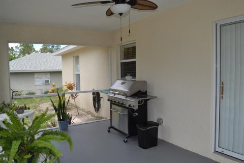 Casa en venta en Lehigh Acres, Florida, 3 dormitorios, 148.18 m2 № 1226982 - foto 6