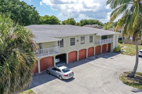 Touwnhouse à vendre à Tamarac, Floride: 2 chambres, 135.17 m2 № 1226940 - photo 16