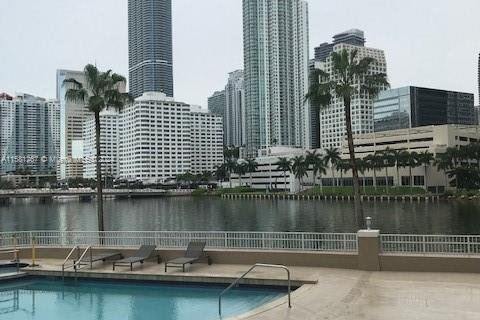 Condominio en venta en Miami, Florida, 3 dormitorios, 121.24 m2 № 1160675 - foto 12