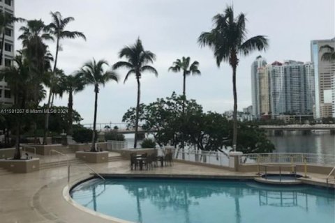 Copropriété à vendre à Miami, Floride: 3 chambres, 121.24 m2 № 1160675 - photo 11