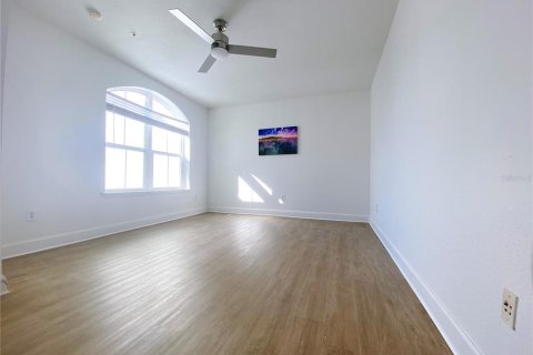 Condominio en venta en Orlando, Florida, 2 dormitorios, 113.62 m2 № 1036815 - foto 15