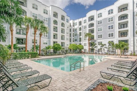 Condominio en venta en Orlando, Florida, 2 dormitorios, 113.62 m2 № 1036815 - foto 1