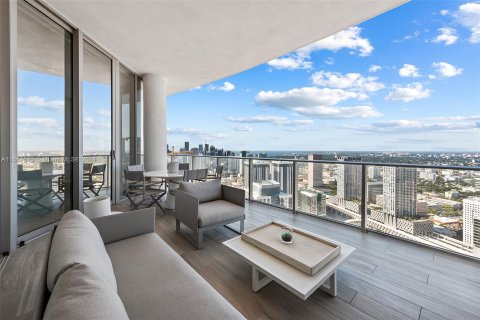 Condominio en venta en Miami, Florida, 4 dormitorios, 307.69 m2 № 1428358 - foto 16