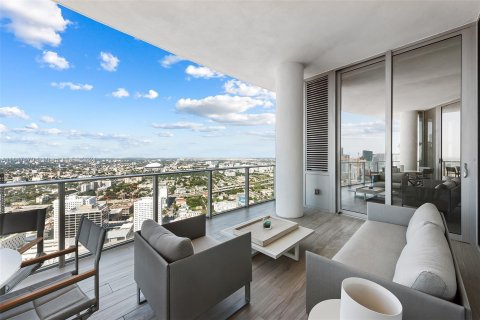 Condominio en venta en Miami, Florida, 4 dormitorios, 307.69 m2 № 1428358 - foto 20