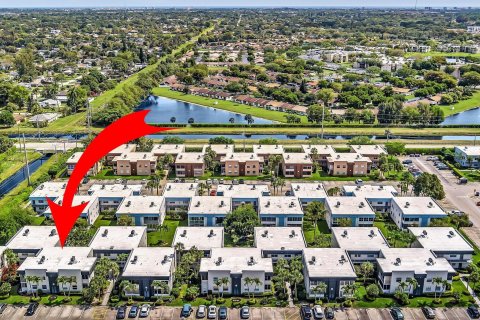 Condominio en venta en Delray Beach, Florida, 2 dormitorios, 83.8 m2 № 1070438 - foto 12