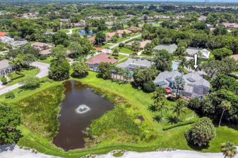 House in Palm Beach Gardens, Florida 6 bedrooms, 439.15 sq.m. № 1072824 - photo 4