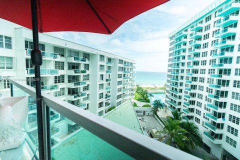 Condominio en venta en Miami Beach, Florida, 2 dormitorios, 95.69 m2 № 1372856 - foto 16