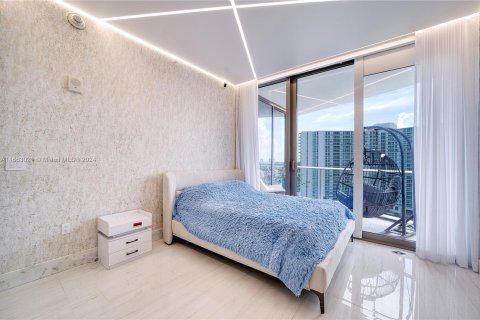 Condo in Sunny Isles Beach, Florida, 4 bedrooms  № 1372894 - photo 26