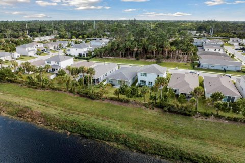 Villa ou maison à vendre à West Palm Beach, Floride: 3 chambres, 173.08 m2 № 1019932 - photo 1