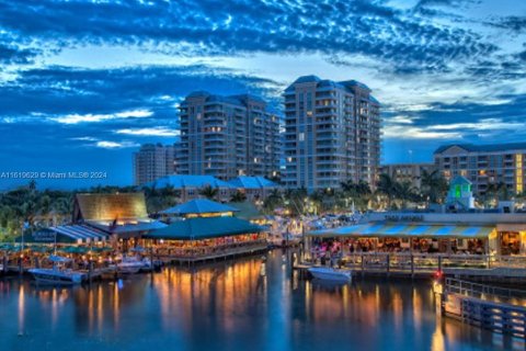 Condo in Fort Myers, Florida, 1 bedroom  № 1241625 - photo 15