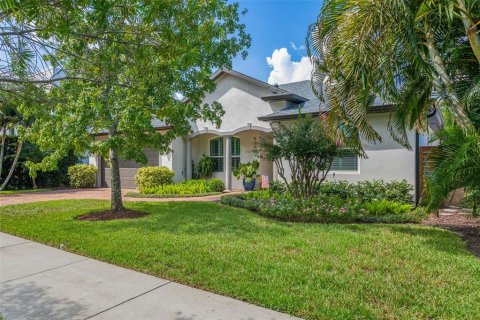 Villa ou maison à vendre à Tampa, Floride: 3 chambres, 170.2 m2 № 1371570 - photo 2