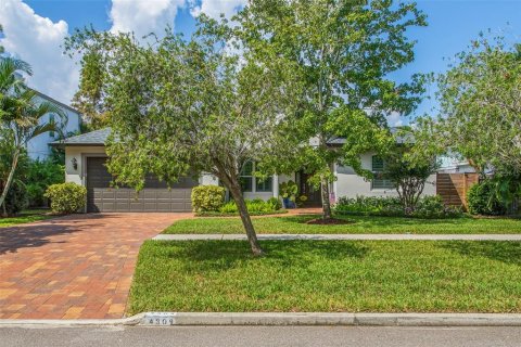 Villa ou maison à vendre à Tampa, Floride: 3 chambres, 170.2 m2 № 1371570 - photo 4