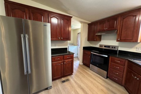 Appartement à louer à Lakeland, Floride: 3 chambres, 125.6 m2 № 1357707 - photo 7