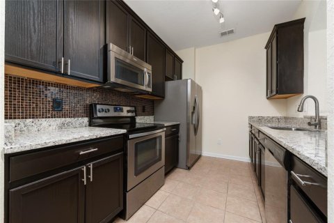 Apartment in Orlando, Florida 3 bedrooms, 115.85 sq.m. № 1358236 - photo 9