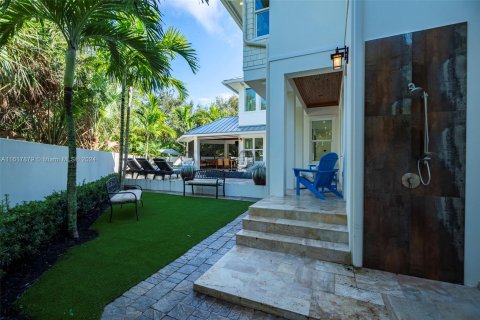 Villa ou maison à vendre à Stuart, Floride: 5 chambres, 304.16 m2 № 1239195 - photo 18