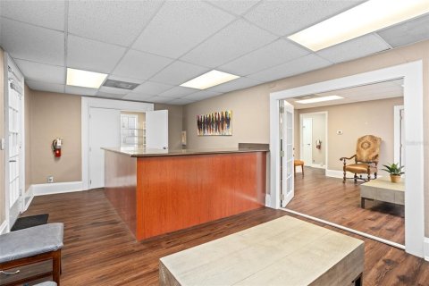 Immobilier commercial à louer à Kissimmee, Floride: 252.69 m2 № 1051535 - photo 9