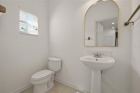 Touwnhouse à vendre à Orlando, Floride: 2 chambres, 160.07 m2 № 1373777 - photo 11