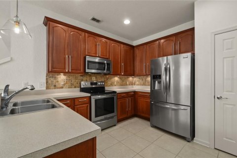 Touwnhouse à vendre à Orlando, Floride: 2 chambres, 160.07 m2 № 1373777 - photo 6