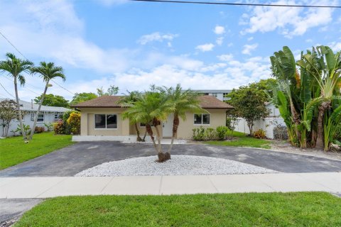 Villa ou maison à vendre à Oakland Park, Floride: 3 chambres, 166.11 m2 № 1326004 - photo 2