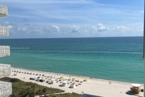 Condominio en venta en Miami Beach, Florida, 2 dormitorios, 118.08 m2 № 1056710 - foto 2