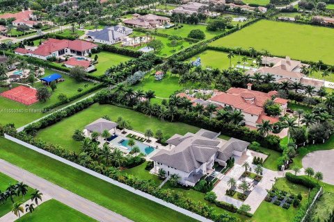Casa en venta en Southwest Ranches, Florida, 6 dormitorios, 1032.14 m2 № 1073436 - foto 25