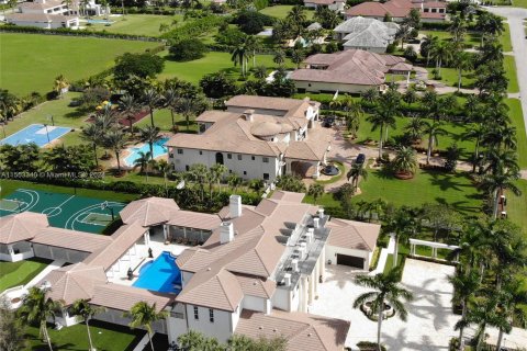 Casa en venta en Southwest Ranches, Florida, 6 dormitorios, 1032.14 m2 № 1073436 - foto 24
