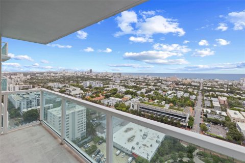 Condo in Miami Beach, Florida, 3 bedrooms  № 1331873 - photo 7