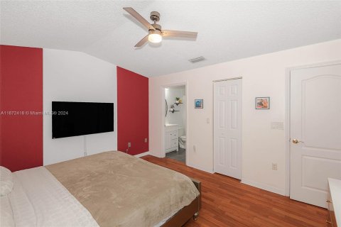 Condo in Miami, Florida, 3 bedrooms  № 1396765 - photo 14