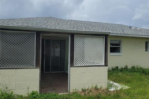 House in Kissimmee, Florida 3 bedrooms, 130.06 sq.m. № 1346239 - photo 23