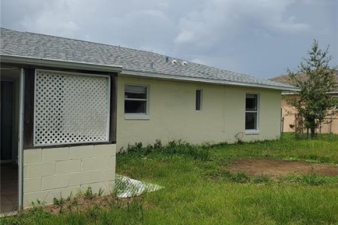 House in Kissimmee, Florida 3 bedrooms, 130.06 sq.m. № 1346239 - photo 24