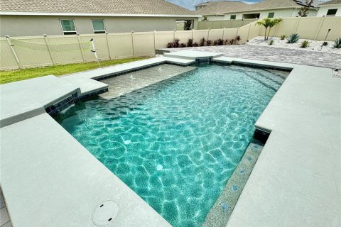 Casa en venta en Kissimmee, Florida, 4 dormitorios, 252.42 m2 № 1261260 - foto 3