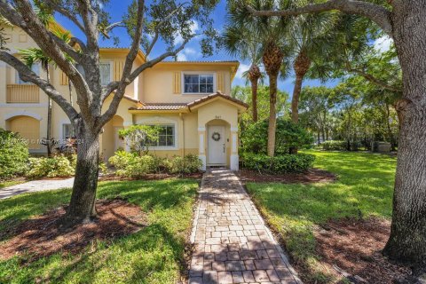 Touwnhouse à vendre à Miramar, Floride: 2 chambres, 134.71 m2 № 1389582 - photo 4