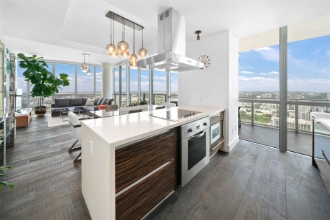 Copropriété à vendre à Miami, Floride: 2 chambres, 153.01 m2 № 1406237 - photo 6