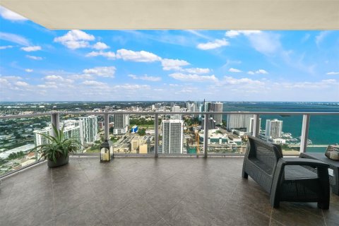 Copropriété à vendre à Miami, Floride: 2 chambres, 153.01 m2 № 1406237 - photo 24