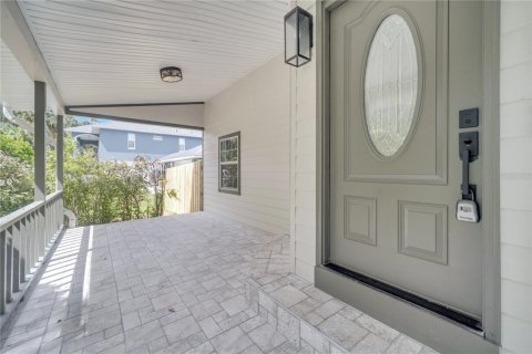 Villa ou maison à vendre à Kissimmee, Floride: 4 chambres, 263.94 m2 № 1278234 - photo 5