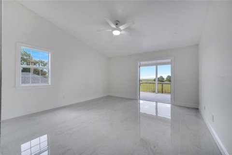 Villa ou maison à vendre à Kissimmee, Floride: 4 chambres, 263.94 m2 № 1278234 - photo 25