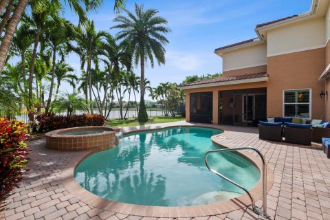 House in Boynton Beach, Florida 6 bedrooms, 453.55 sq.m. № 1075834 - photo 21