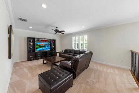 House in Boynton Beach, Florida 6 bedrooms, 453.55 sq.m. № 1075834 - photo 28