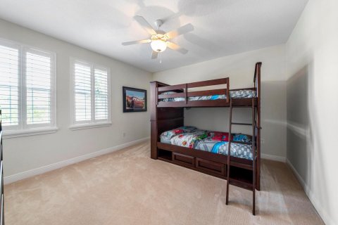 House in Boynton Beach, Florida 6 bedrooms, 453.55 sq.m. № 1075834 - photo 26