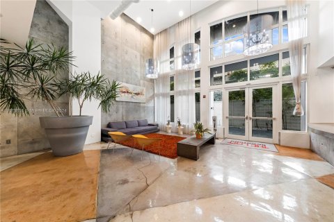 Copropriété à vendre à Miami, Floride: 2 chambres, 110.09 m2 № 1389989 - photo 21