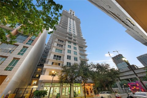 Condo in Miami, Florida, 2 bedrooms  № 1389989 - photo 20