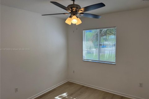 Townhouse in Miami Gardens, Florida 3 bedrooms, 131.92 sq.m. № 1389937 - photo 23