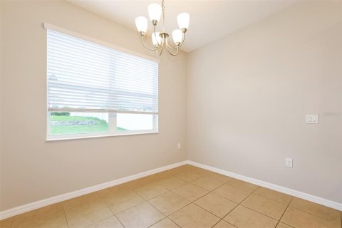 Casa en venta en Davenport, Florida, 4 dormitorios, 145.95 m2 № 1326975 - foto 5