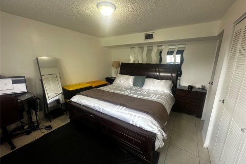 Купить кондоминиум в Лодерхилл, Флорида 3 спальни, 148.64м2, № 1099127 - фото 21