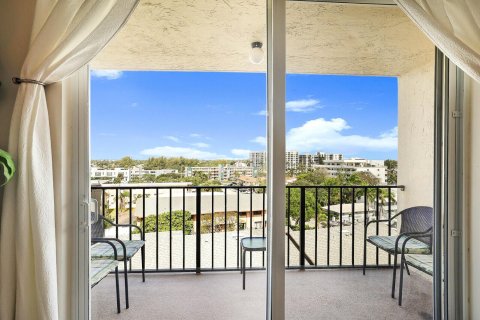 Condo in Pompano Beach, Florida, 2 bedrooms  № 1159880 - photo 23