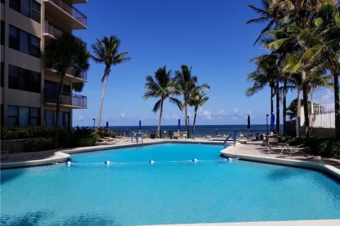 Condo in Fort Lauderdale, Florida, 1 bedroom  № 1159989 - photo 5