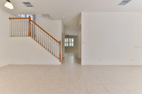 Villa ou maison à vendre à DeLand, Floride: 4 chambres, 204.57 m2 № 1200445 - photo 3